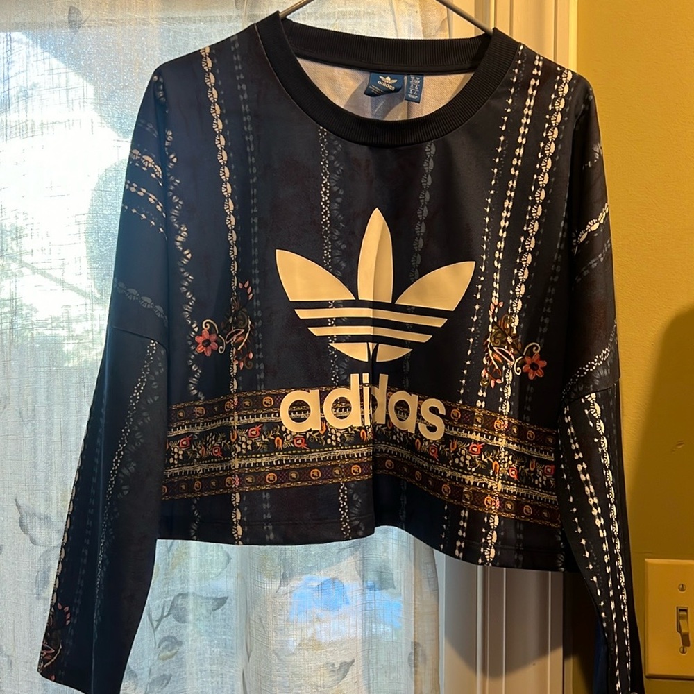 Adidas, Young Woman’s, size Small top